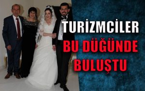 Turizmcileri Buluşturan Düğün