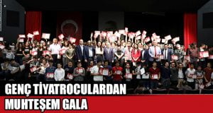 Genç tiyatroculardan muhteşem gala