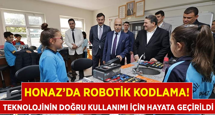 Robotik Kodlama Projesi Honaz’da Hayata Geçirildi