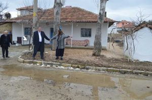 Ümit Bahtiyar İlçe Gezilerinde