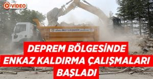 Denizli’de deprem bölgesinde enkaz kaldırma çalışmaları başladı