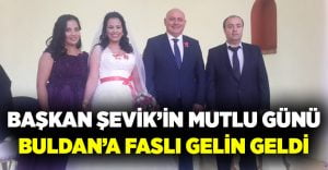 Buldan Belediye Başkanı Şevik, Faslı Bahjia ile dünya evine girdi