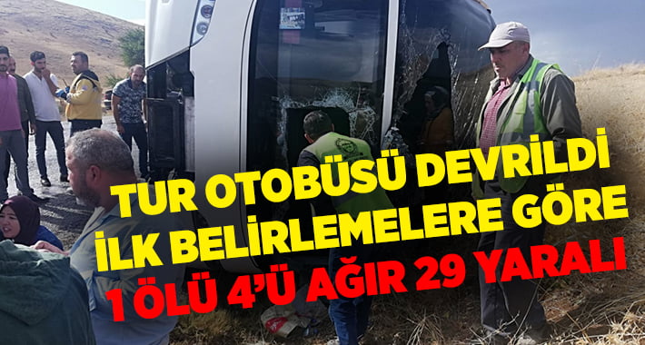 Denizli’den hareket eden tur otobüsü Afyon’da devrildi!