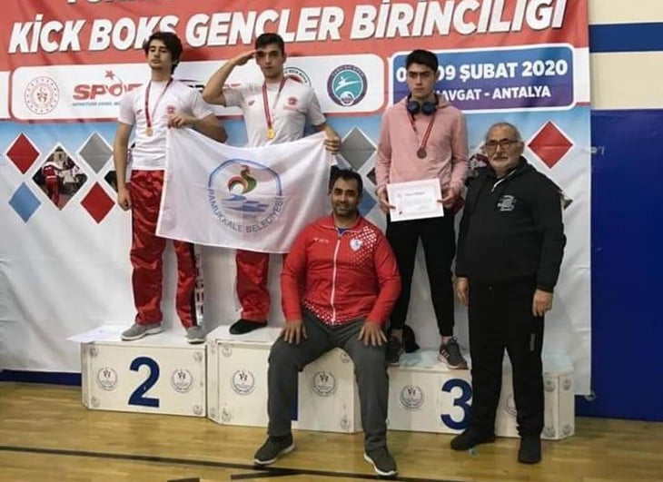 Kick Boks’ta Denizli Rüzgarı