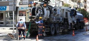 Denizli Büyükşehir sokağa çıkma yasağında çalışmalarını sürdürdü