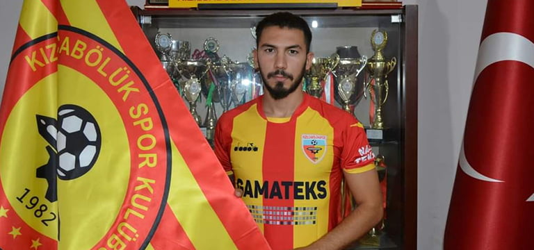 Kızılcabölükspor Denizlispor’dan Emre Sağlık’ı transfer etti