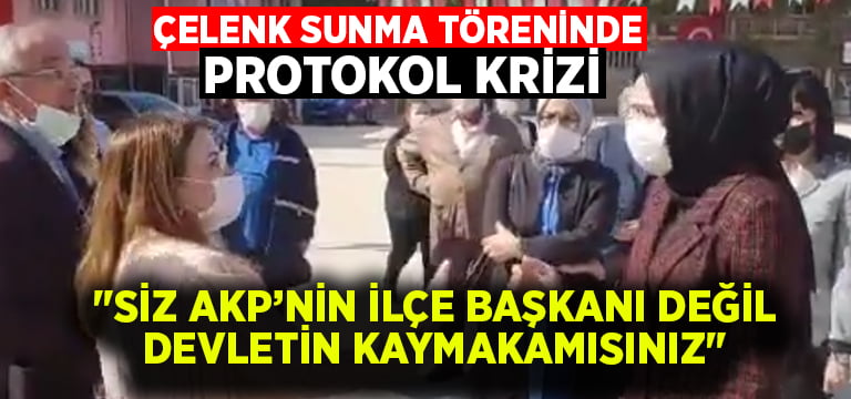 Çelenk sunma töreninde protokol krizi