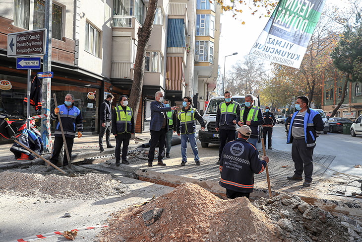 Başkan Zolan sokağa çıkma kısıtlamasında çalışmaları inceledi