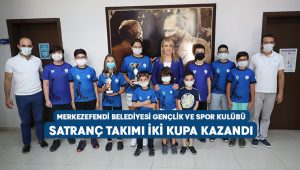 Merkezefendi Belediyesi Gençlik Ve Spor Kulübü Satranç Takımı İki Kupa Kazandı