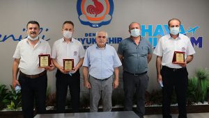 Ulaşım A.Ş.’den başarılı şoförlere plaket