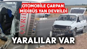 Otomobile çarpan midibüs yan devrildi.. 3 yaralı