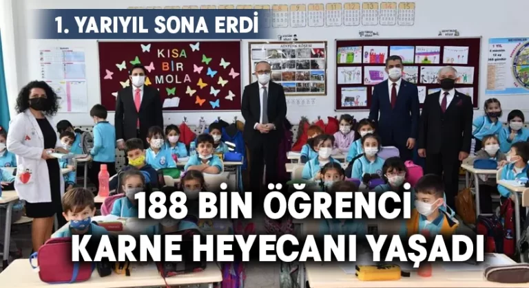 Denizli’de 188 bin öğrenci karne heyecanı yaşadı