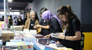 Öğrencilerden Merkezefendi Kitap Günleri’ne Yoğun İlgi