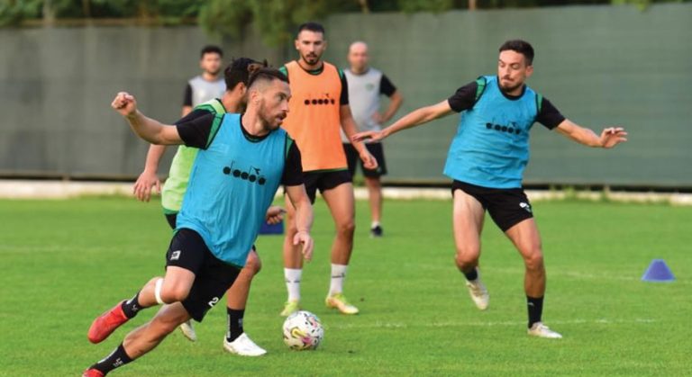 Denizlispor’da Eyüpspor mesaisi sürüyor