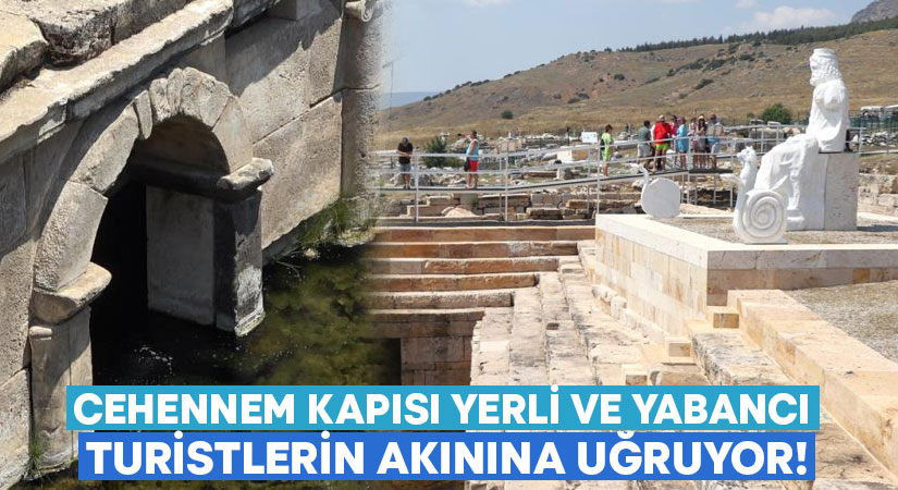 Cehennem Kapısı yerli ve yabancı turistlerin akınına uğruyor!