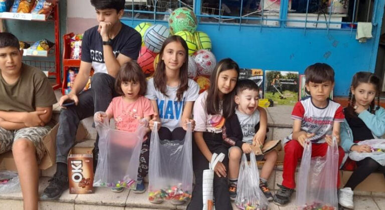 Belevili çocuklar kadim gelenek arafalığı yaşattı