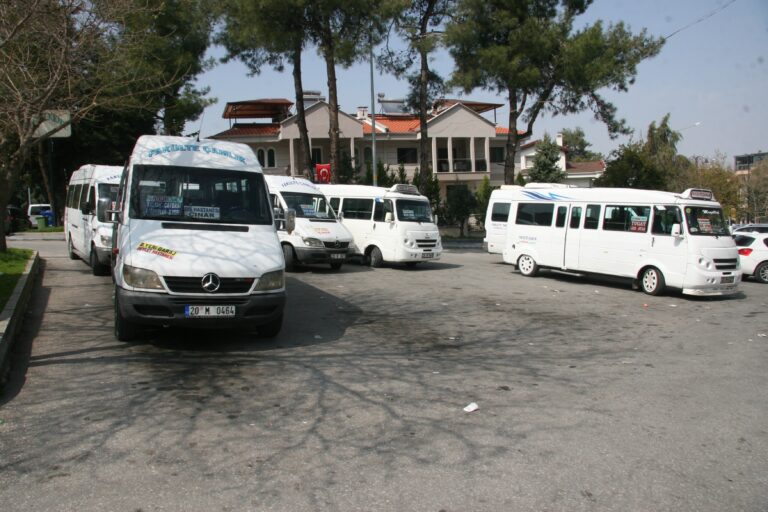 Denizli’de toplu ulaşım ücretlerine zam yapıldı